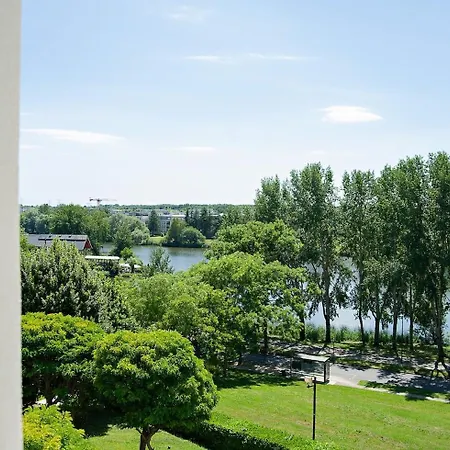 Next To Appart' Le Reve Bleu * Torcy (Seine-et-Marne)
